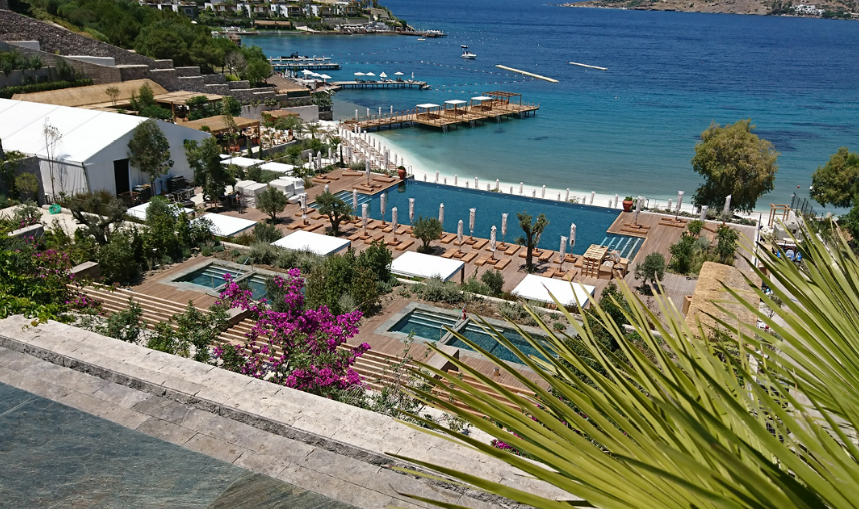 RÖNESANS EDİTİON OTEL 